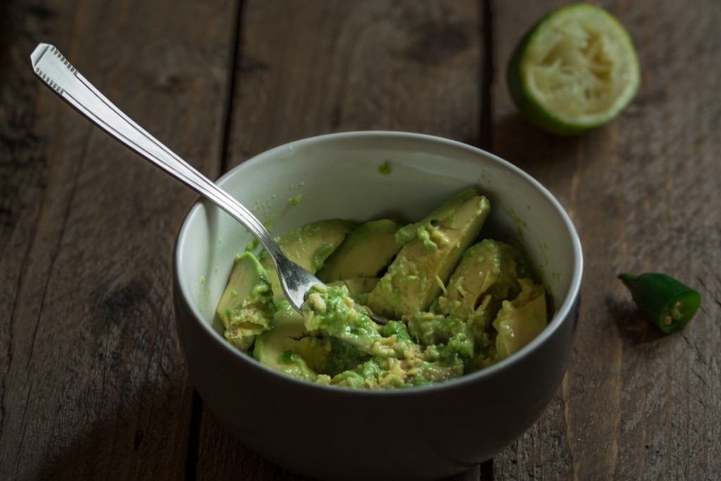 Avocado sauce - making of