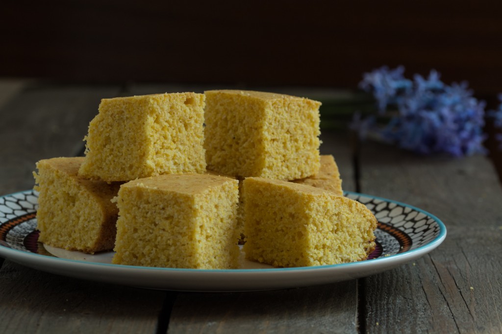 Cornbread slices