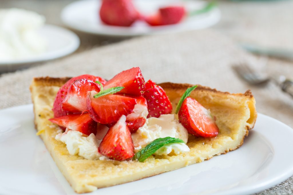 Dutch Baby, Mascarpone & Strawberries